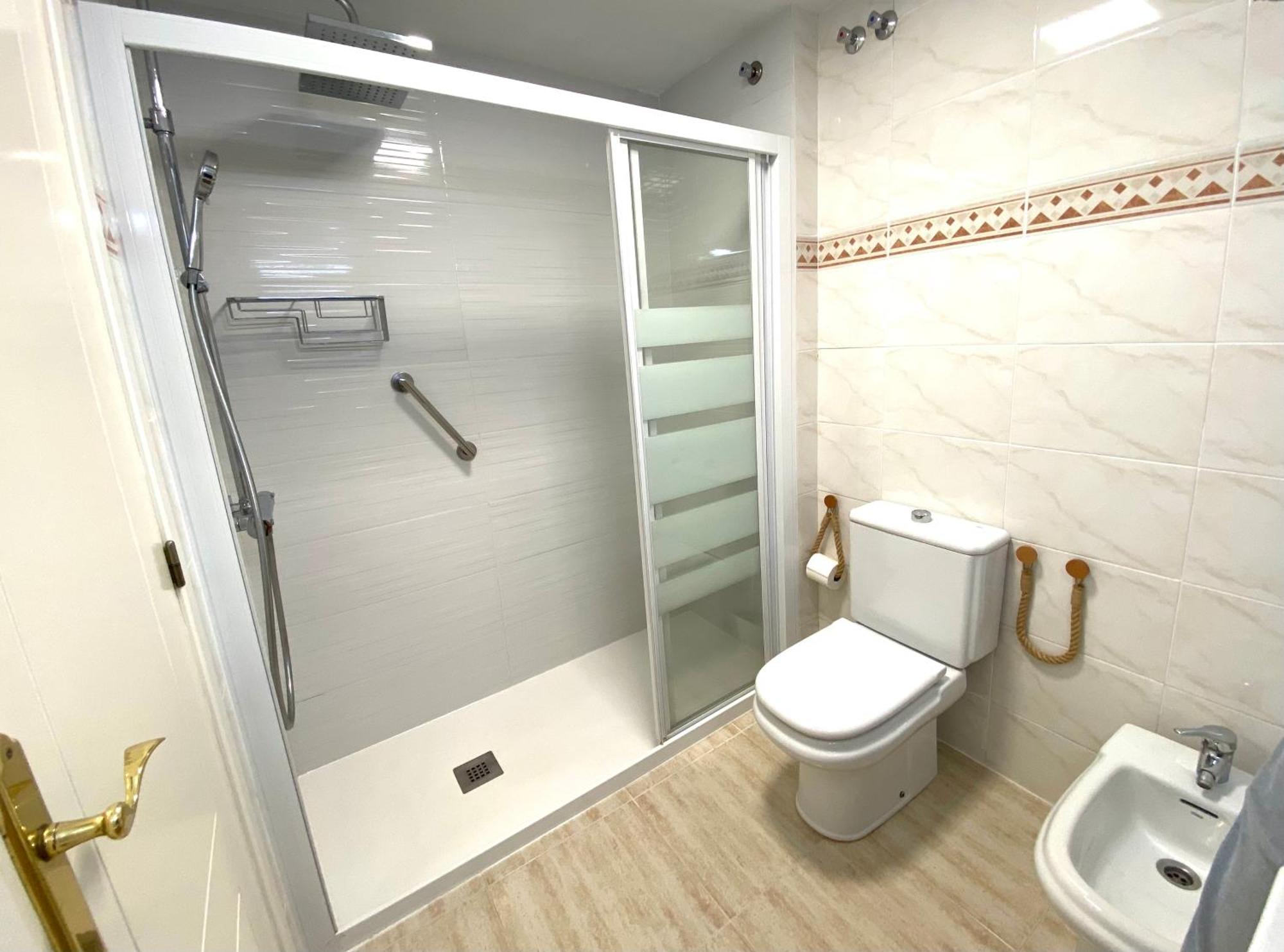 Apartamento En Voramar A 2 Minutos De La Playa Benicàssim Eksteriør bilde